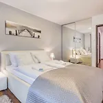 Polanki Z Sauna, Sun & Snow Διαμέρισμα Kołobrzeg