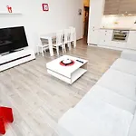 Polanki Z Sauna, Sun & Snow Apartment