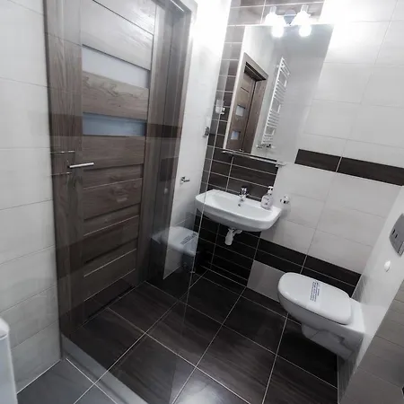 Polanki Z Sauna, Sun & Snow * קולובז'ג