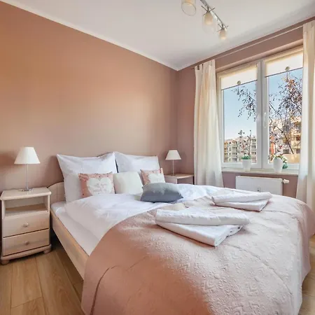 شقة Polanki Z Sauna, Sun & Snow كولوبرزيغ